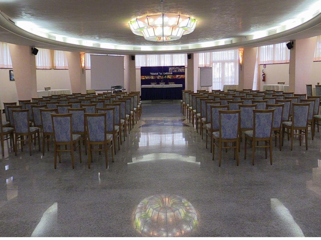 Hotel Le Tegnue Sottomarina Buitenkant foto